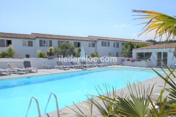 Ile de Ré:Jolie villa très cosy 3 étoiles piscine chauffée résidence bord de plage