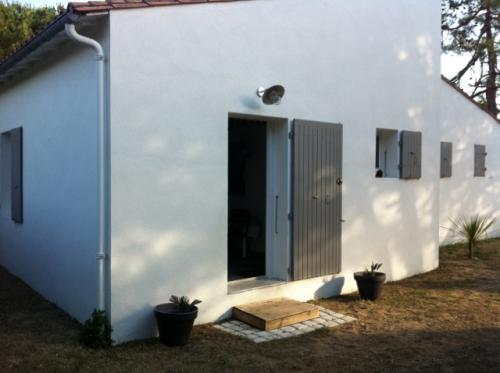 Photo 3 : NC d'une maison située à Le Bois-Plage-en-Ré, île de Ré.