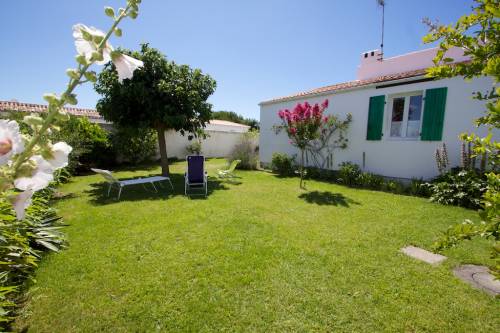 Photo 2 : JARDIN d'une maison située à La Flotte-en-Ré, île de Ré.