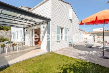 Photo 21 : TERRASSE d'une maison situ&eacute;e &agrave; La Couarde-sur-mer, &icirc;le de R&eacute;.