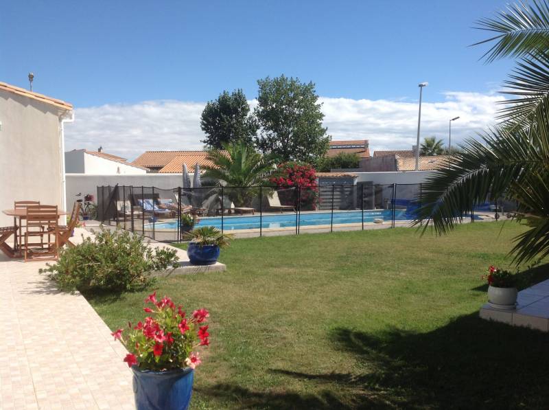 Photo 3 : JARDIN d'une maison située à La Couarde, île de Ré.