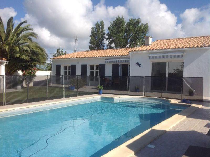 Photo 2 : NC d'une maison située à La Couarde-sur-mer, île de Ré.