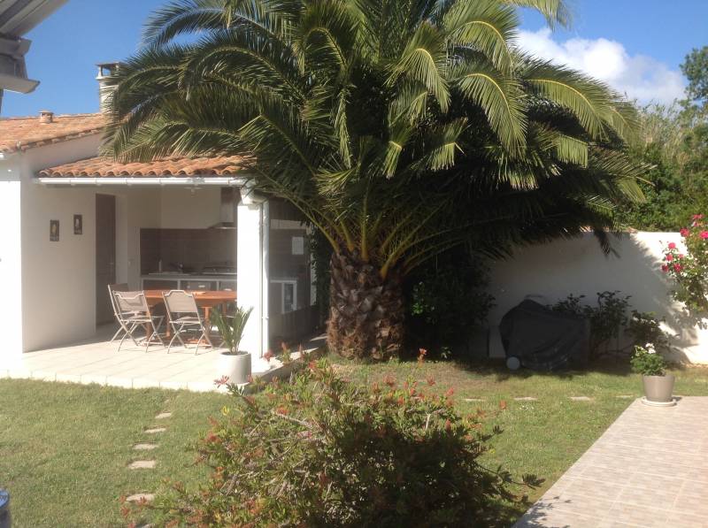 Photo 8 : NC d'une maison située à La Couarde, île de Ré.