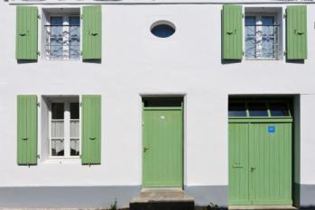 Ile de Ré:Maison la glycine