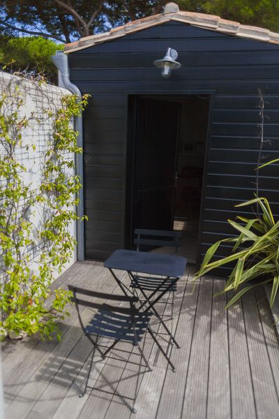 Photo 9 : TERRASSE d'une maison située à La Flotte, île de Ré.