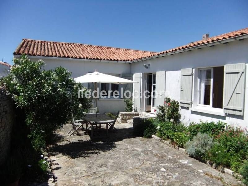 Photo 21 : NC d'une maison située à Ars en Ré, île de Ré.