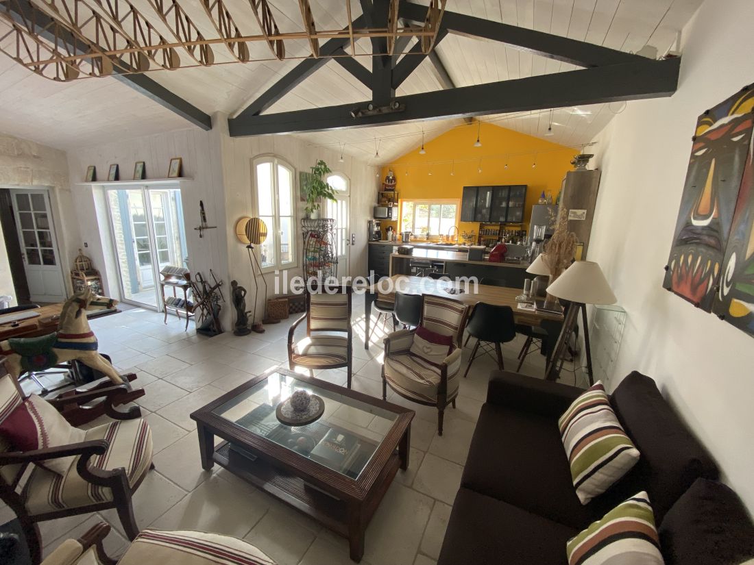 Photo 4 : SEJOUR d'une maison située à Saint-Clément-des-Baleines, île de Ré.