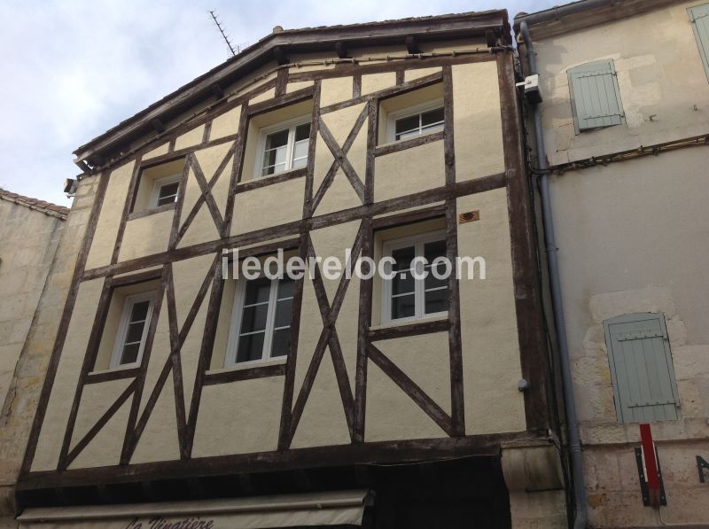 Photo 1 : NC d'une maison située à Saint-Martin, île de Ré.