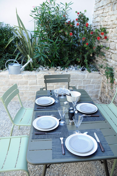 Photo 4 : TERRASSE d'une maison située à La Couarde, île de Ré.