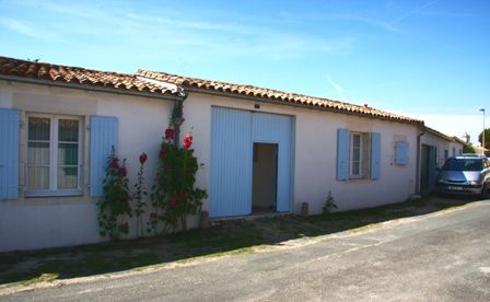 Photo 3 :  d'une maison située à Le Bois-Plage-en-Ré, île de Ré.