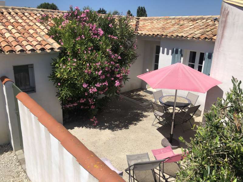 Photo 1 : EXTERIEUR d'une maison située à Le Bois-Plage, île de Ré.