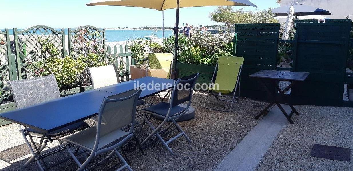 Photo 3 : TERRASSE d'une maison située à La Flotte-en-Ré, île de Ré.