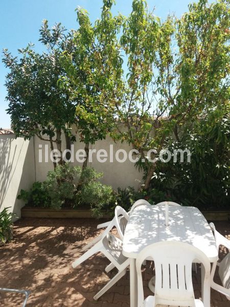 Photo 13 : PATIO d'une maison située à La Couarde-sur-mer, île de Ré.