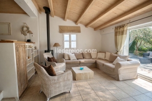 Ile de Ré:La clairette, au calme, dans centre village, 2 places de parking