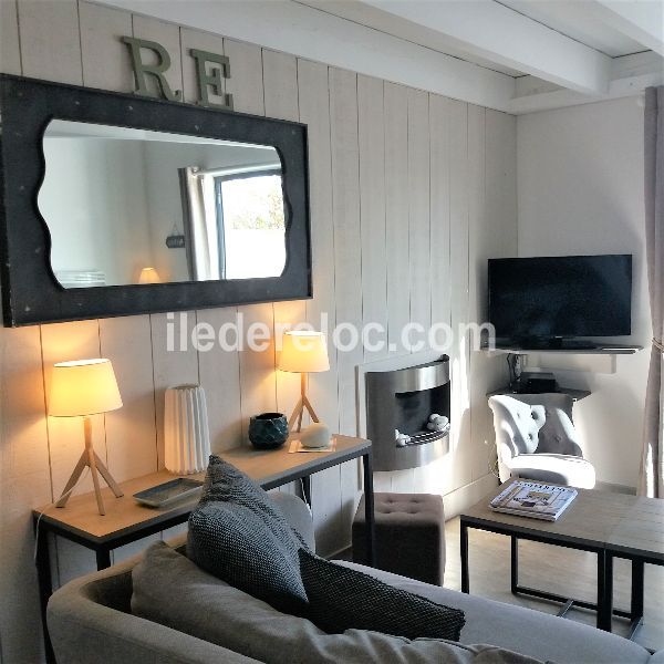 Photo 16 : SEJOUR d'une maison située à La Couarde-sur-mer, île de Ré.