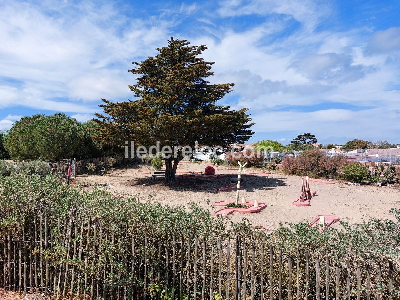 Photo 44 : EXTERIEUR d'une maison située à La Couarde-sur-mer, île de Ré.