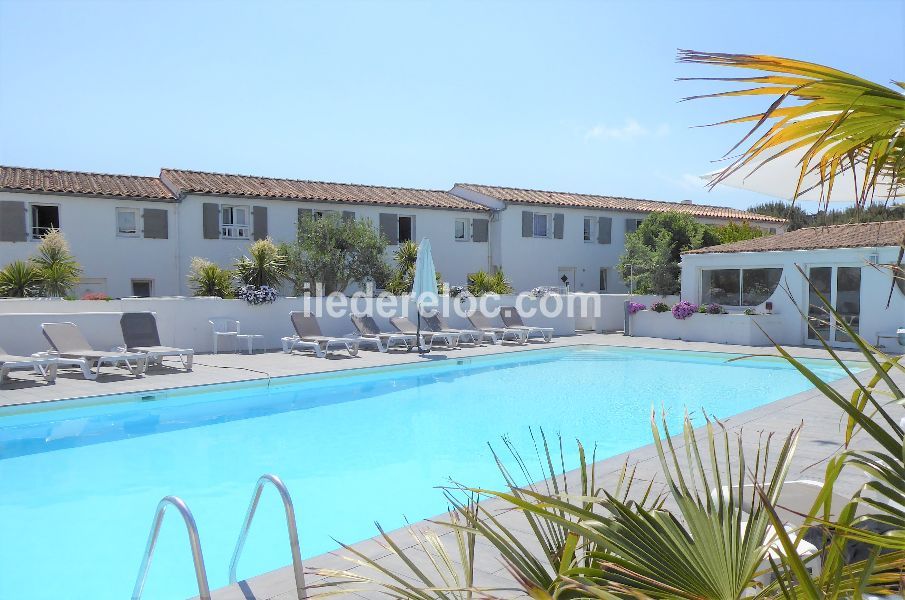 Photo 1 : PISCINE d'une maison située à La Couarde-sur-mer, île de Ré.