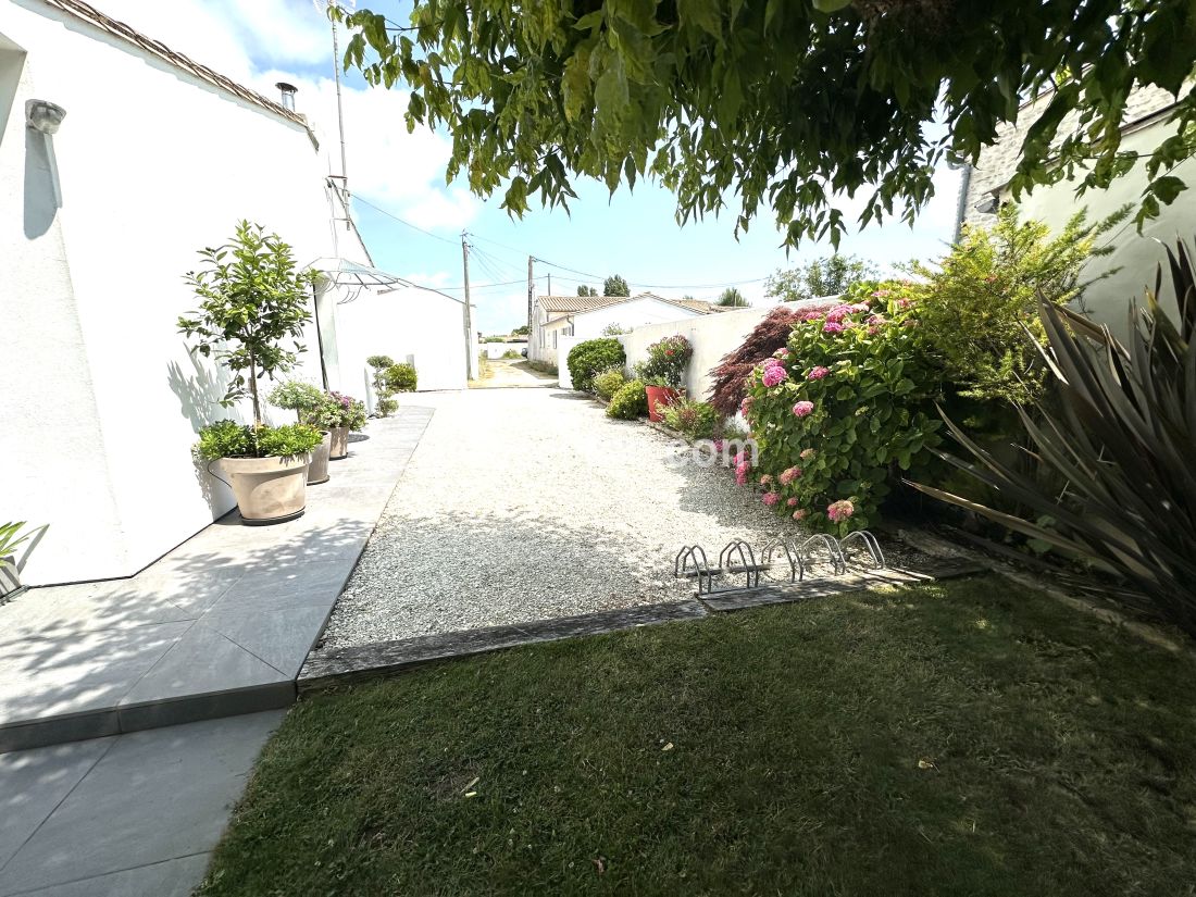 Photo 9 : NC d'une maison située à La Couarde-sur-mer, île de Ré.