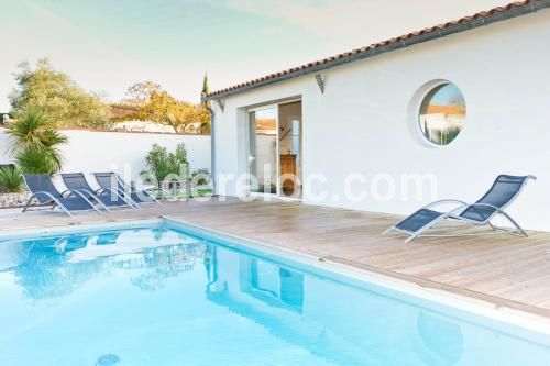 Photo 1 :  d'une maison située à La Flotte, île de Ré.