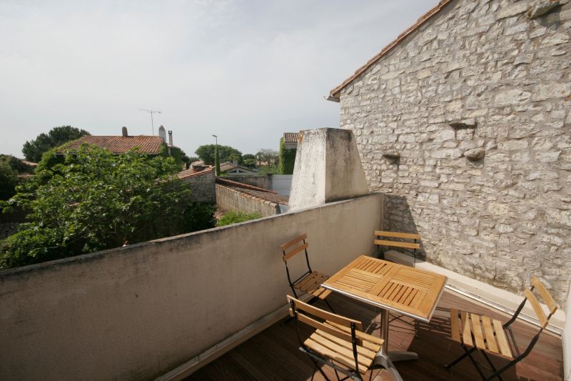 Photo 11 : TERRASSE d'une maison située à Sainte-Marie-de-Ré, île de Ré.