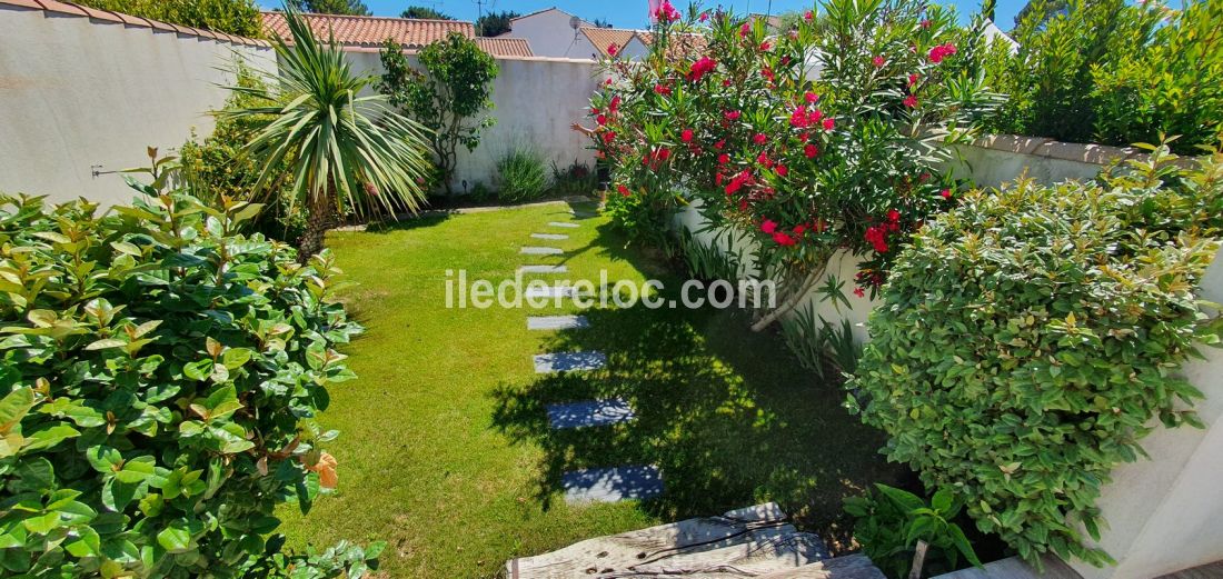 Photo 12 : JARDIN d'une maison située à La Flotte-en-Ré, île de Ré.