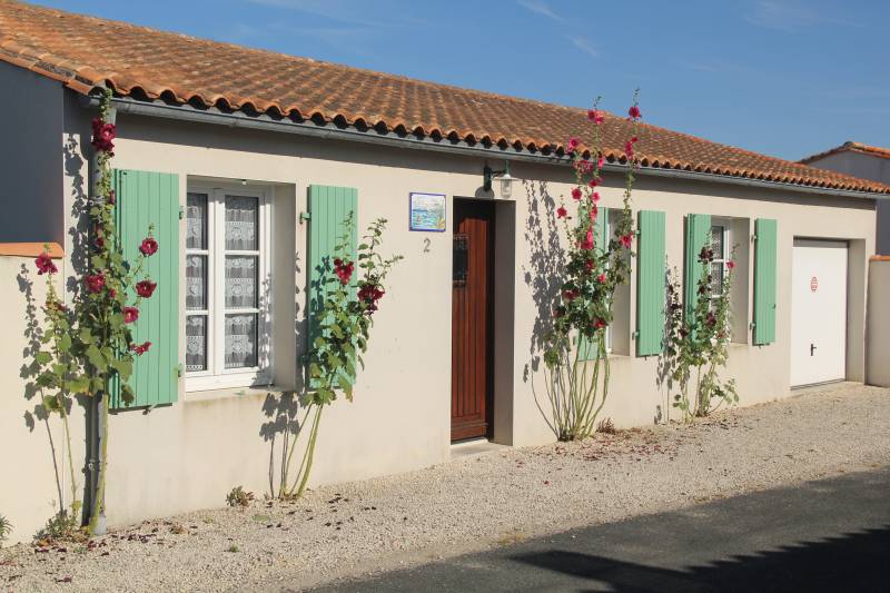 Photo 5 : EXTERIEUR d'une maison située à Sainte-Marie-de-Ré, île de Ré.