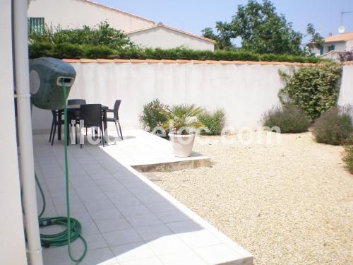 Photo 4 : EXTERIEUR d'une maison située à La Flotte-en-Ré, île de Ré.