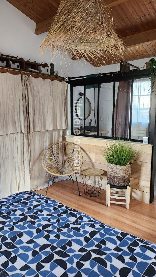 Photo 7 : CHAMBRE d'une maison située à Rivedoux-Plage, île de Ré.