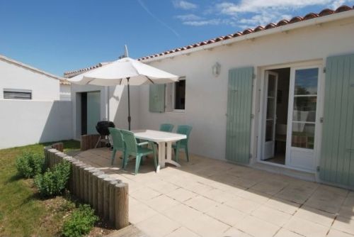 Photo 3 :  d'une maison située à Le Bois-Plage-en-Ré, île de Ré.