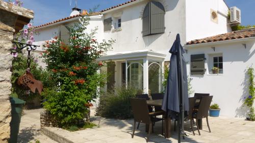 Photo 1 : NC d'une maison située à Loix, île de Ré.