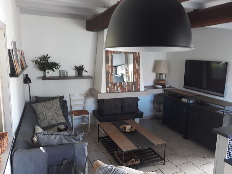 Photo 23 : SEJOUR d'une maison située à La Flotte, île de Ré.
