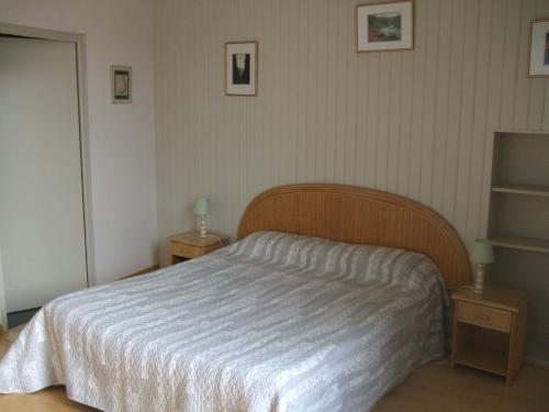 Photo 2 : CHAMBRE d'une maison située à Le Bois-Plage, île de Ré.