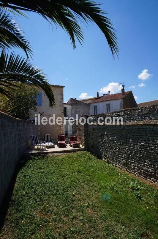 Photo 12 : JARDIN d'une maison située à La Flotte-en-Ré, île de Ré.