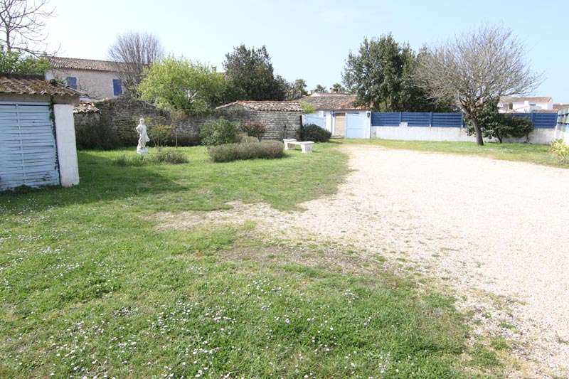 Photo 6 : NC d'une maison située à Le Bois-Plage-en-Ré, île de Ré.