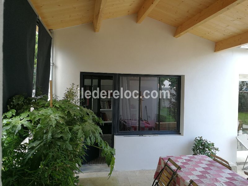 Photo 19 : PATIO d'une maison située à La Couarde-sur-mer, île de Ré.