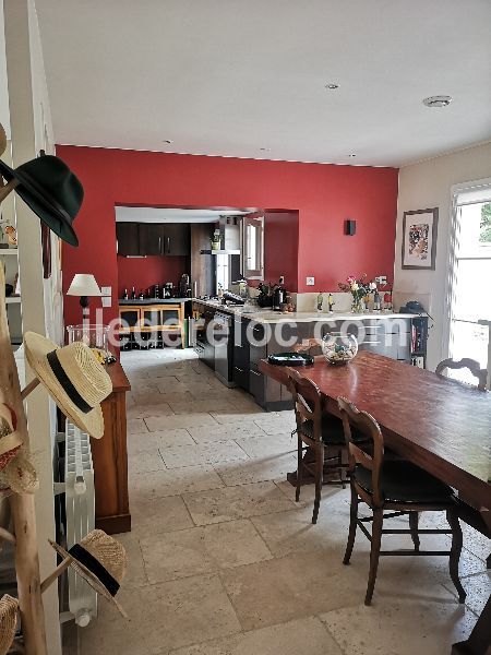 Photo 15 : SEJOUR d'une maison située à La Couarde-sur-mer, île de Ré.