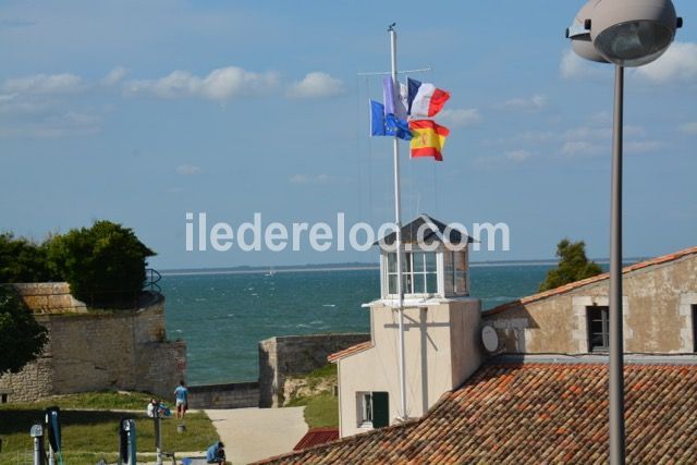 Photo 27 : EXTERIEUR d'une maison située à Saint-Martin-de-Ré, île de Ré.