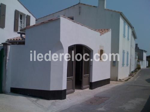 Photo 14 : EXTERIEUR d'une maison située à Les Portes, île de Ré.