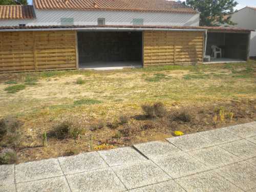 Photo 4 : EXTERIEUR d'une maison située à Le Bois-Plage-en-Ré, île de Ré.