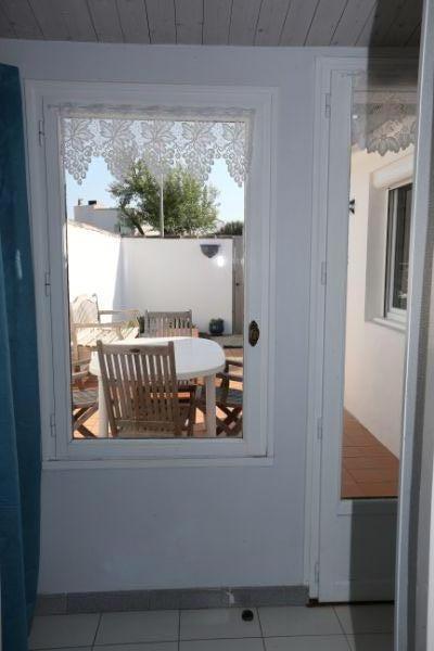 Photo 6 : ENTREE d'une maison située à Les Portes, île de Ré.