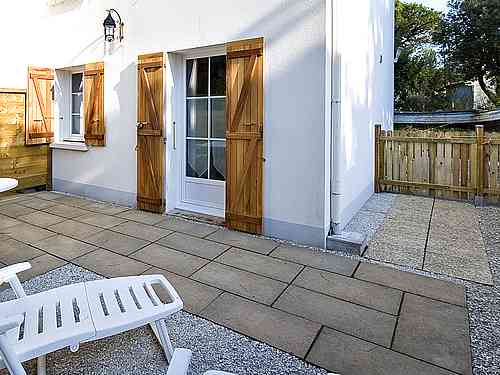 Photo 10 : EXTERIEUR d'une maison située à Rivedoux, île de Ré.