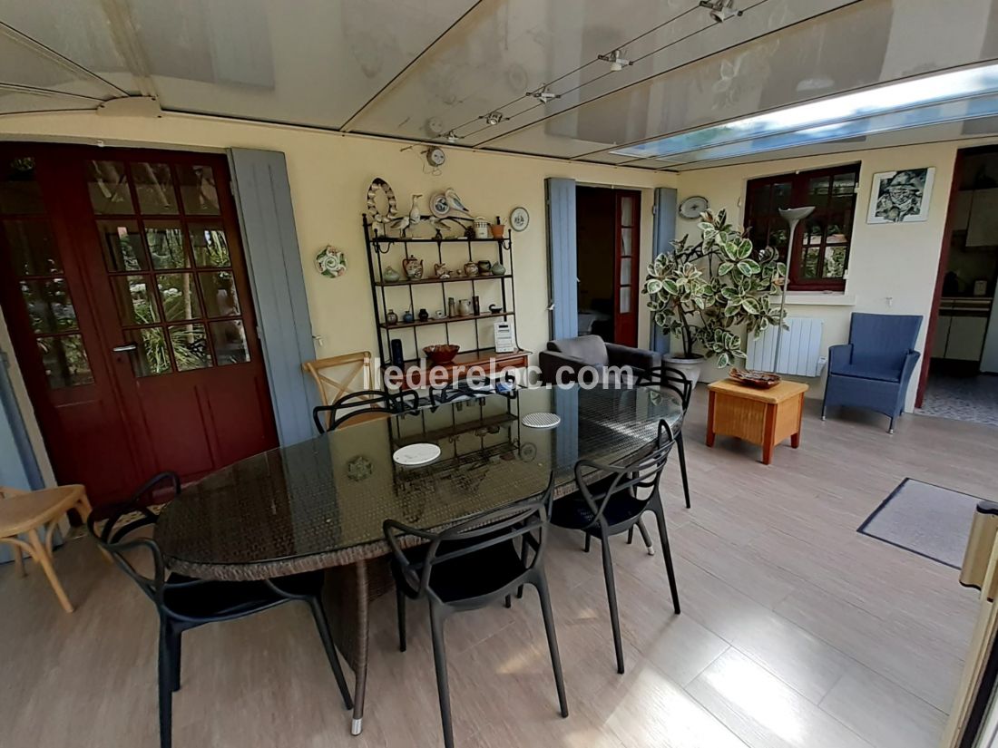 Photo 18 : SEJOUR d'une maison située à Saint-Martin, île de Ré.