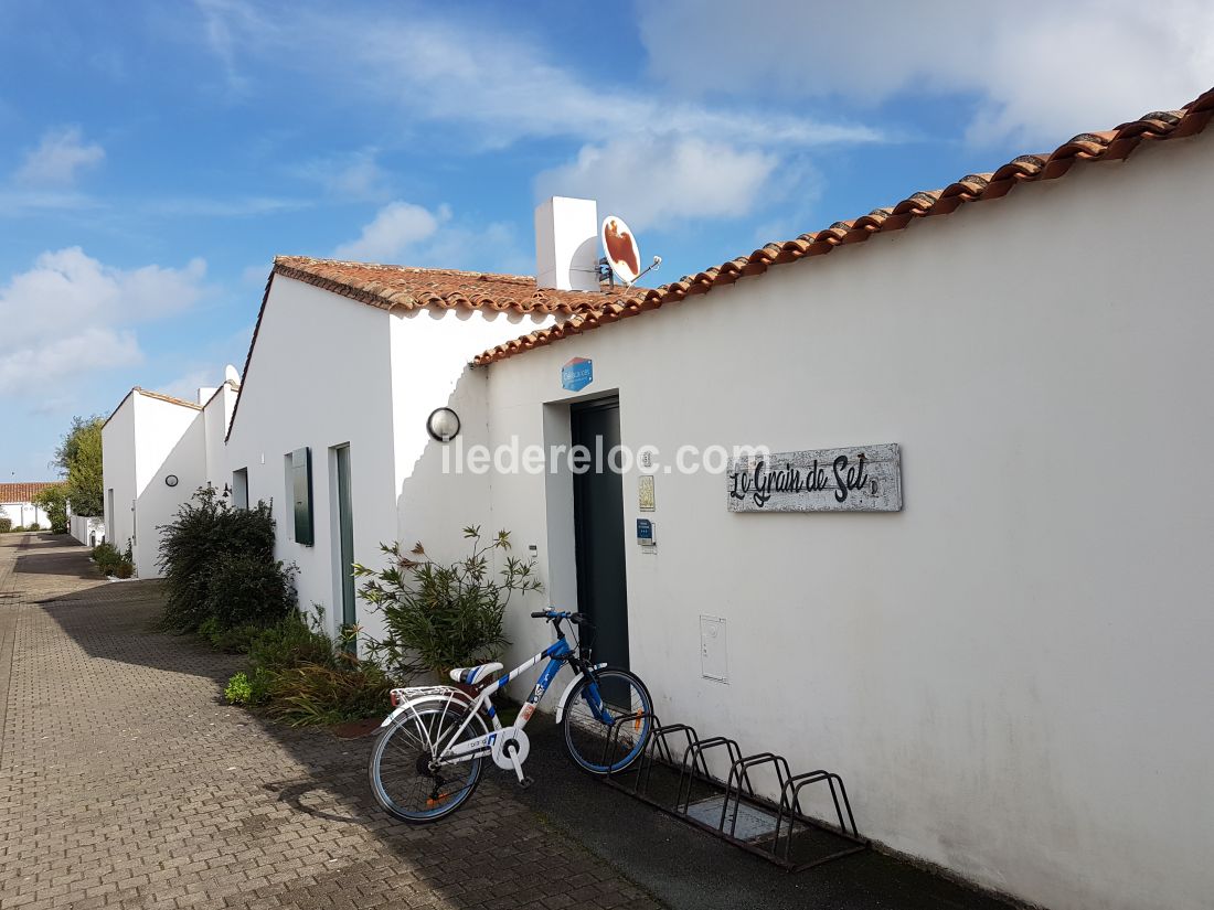 Photo 22 : EXTERIEUR d'une maison située à Les Portes, île de Ré.