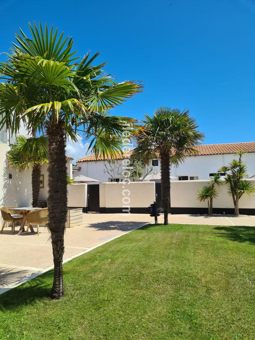 Photo 9 : EXTERIEUR d'une maison située à La Couarde-sur-mer, île de Ré.