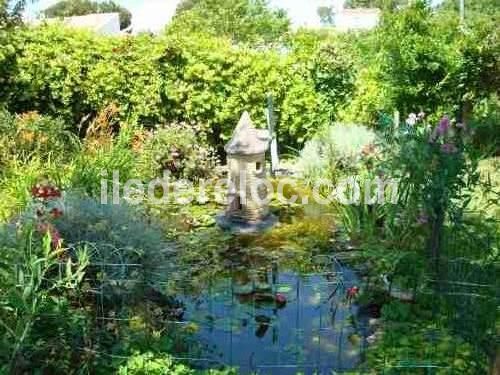 Photo 5 : JARDIN d'une maison située à Le Bois-Plage, île de Ré.