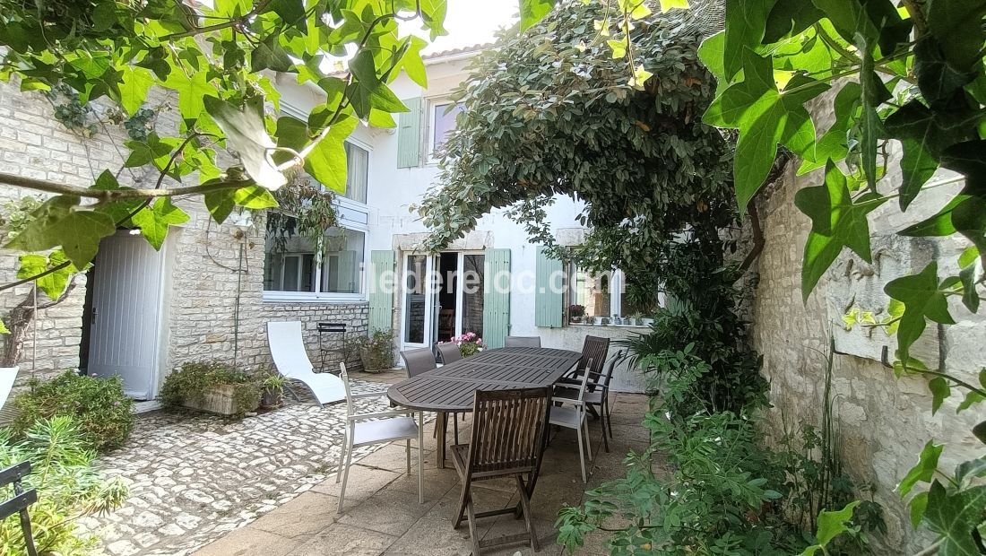 Photo 4 : NC d'une maison située à Sainte-Marie-de-Ré, île de Ré.