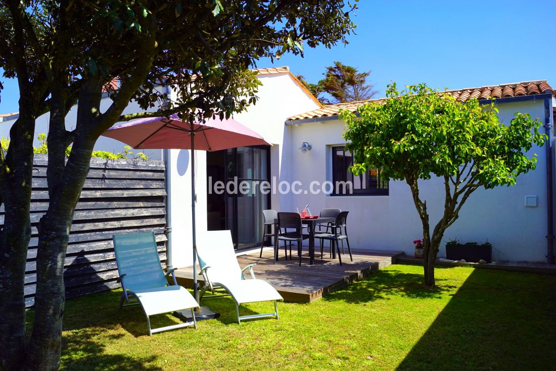 Photo 1 : JARDIN d'une maison située à Saint-Clément-des-Baleines, île de Ré.