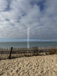 Ile de R&eacute;:Maison plain pied - 100m plage - 300m centre - calme - 3 classement meublés de t