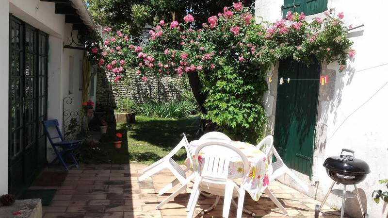 Photo 1 : NC d'une maison située à La Flotte-en-Ré, île de Ré.