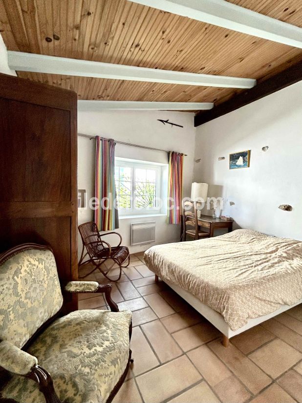 Photo 7 : CHAMBRE d'une maison située à La Flotte-en-Ré, île de Ré.